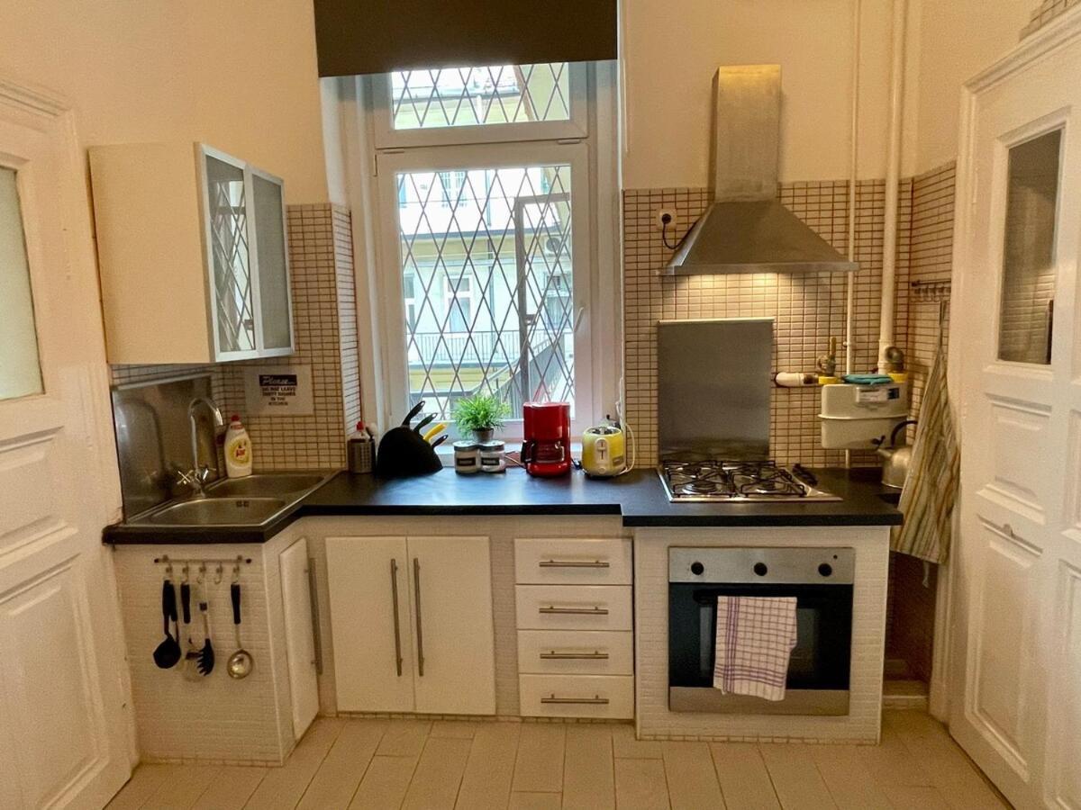 Iza Bella Classic Romantica Spacious 2br Apartamento